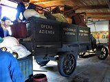 036-si trasportano i bagagli.jpg